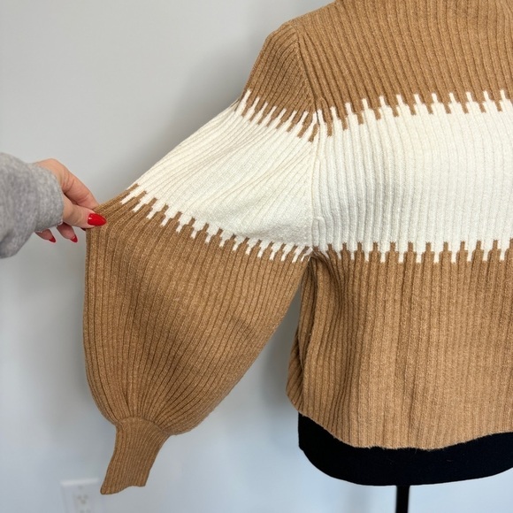 Brown and White Wool Blend Bubble Sleeves Women’s Sweater - Picture 7 of 8